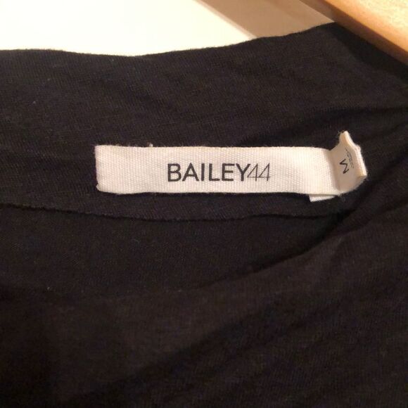 Bailey 44 sleeveless top - Picture 3 of 4